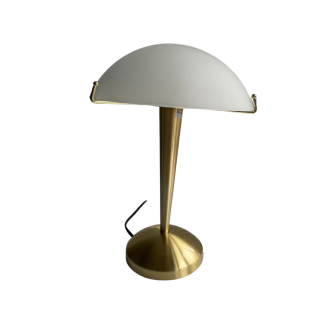White and gold table lamp